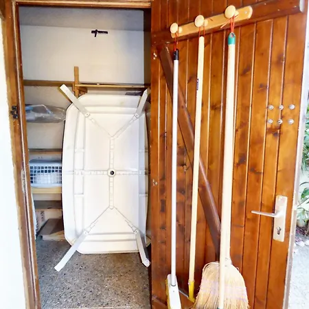 Prázdninový dům Charmante Maison Familiale A Avec Terrasse Ensoleillee