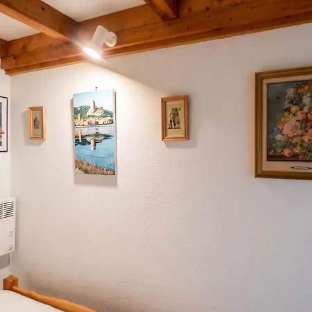 Charmante Maison Familiale A Avec Terrasse Ensoleillee *